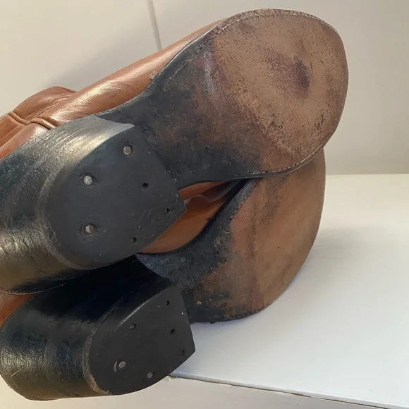 Tony Lama Tan Leather Heeled Boots - Picture 8 of 16